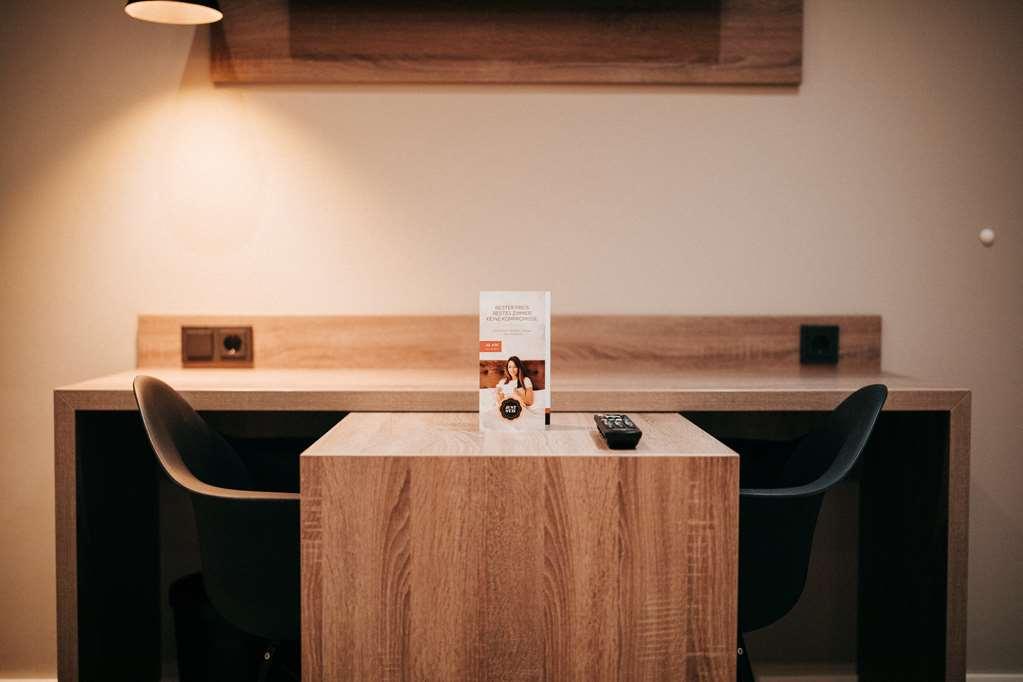 Juststay Ratingen Hotel & Apartments Phòng bức ảnh